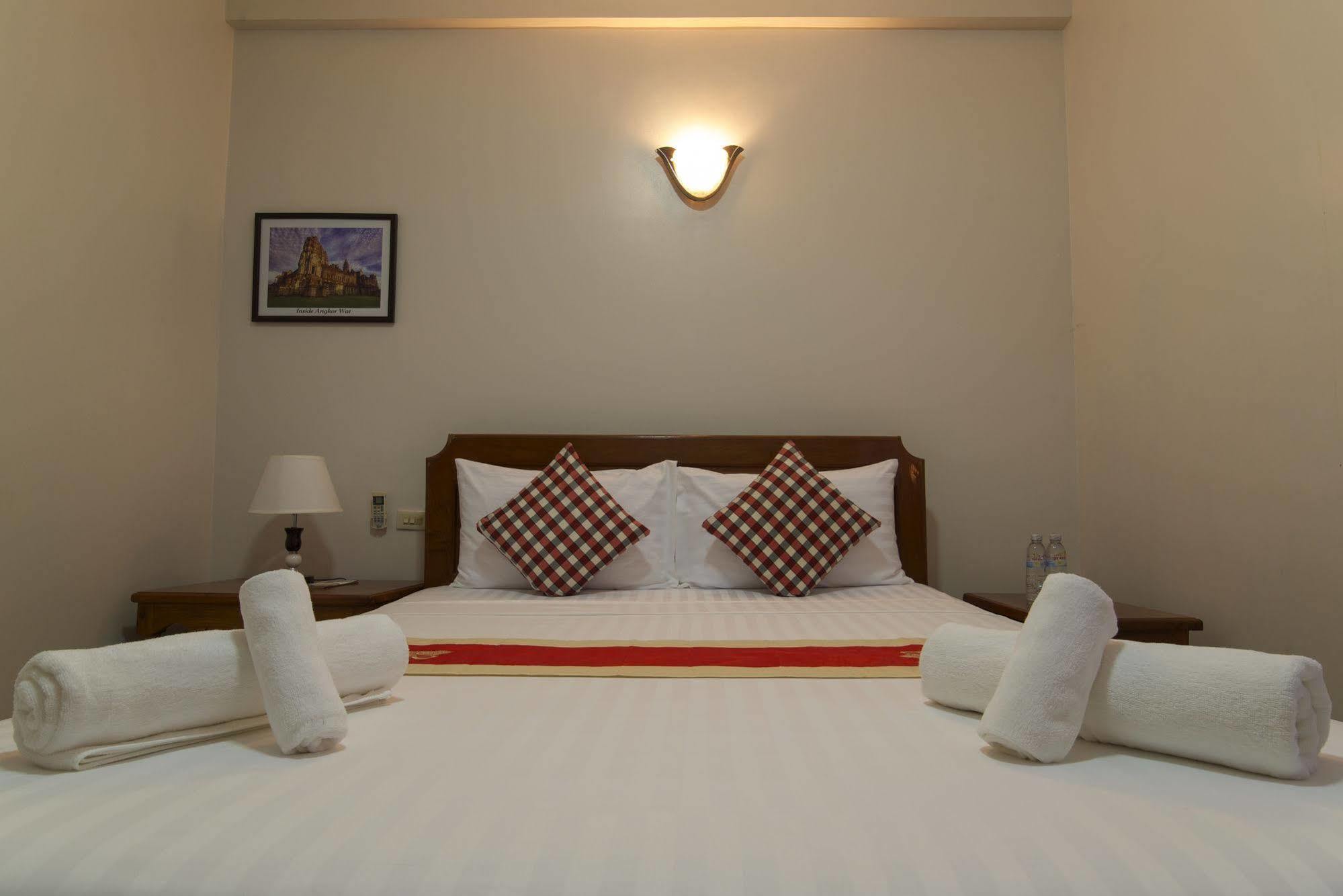 Panda Angkor Inn Siem Reap Ngoại thất bức ảnh