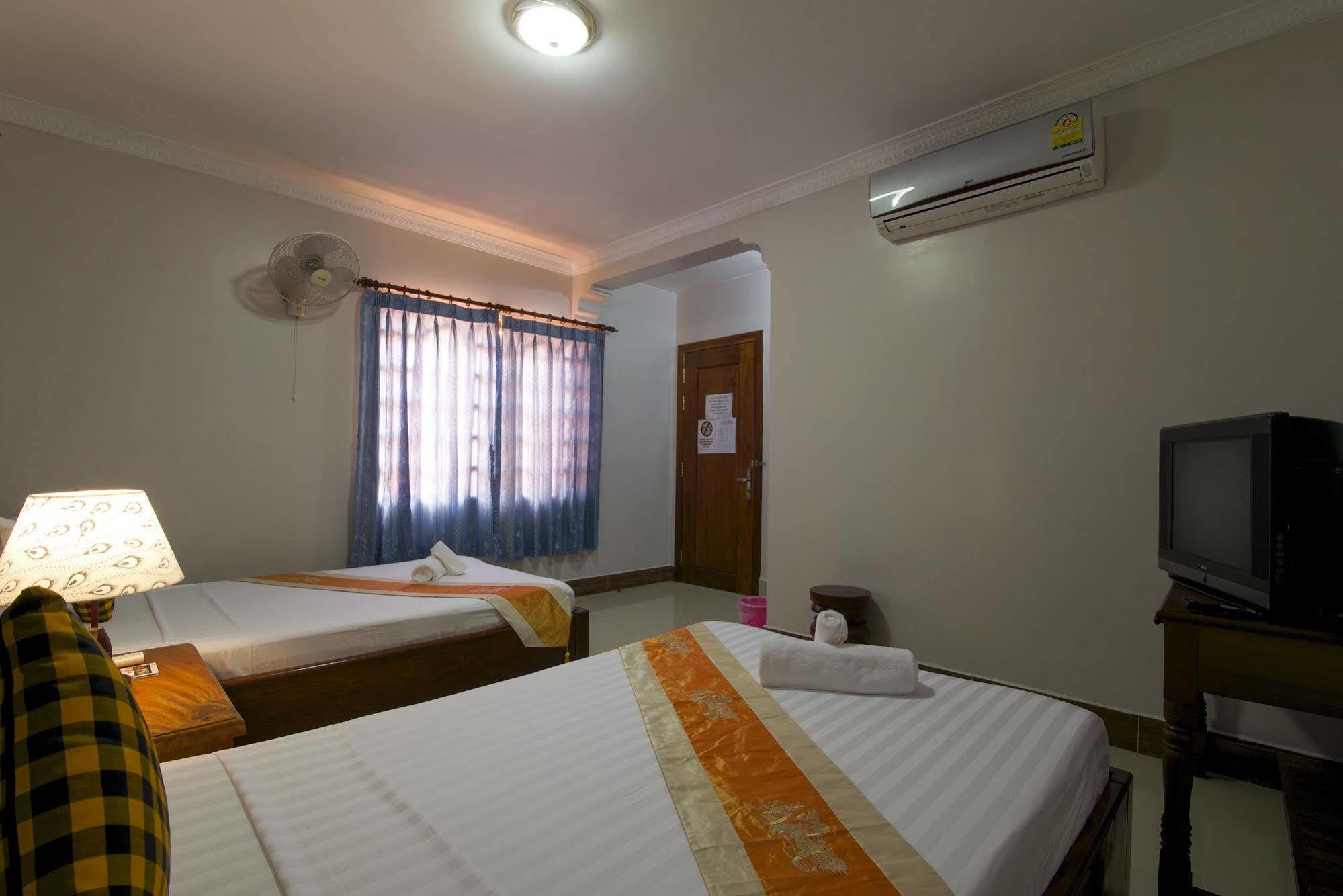 Panda Angkor Inn Siem Reap Ngoại thất bức ảnh